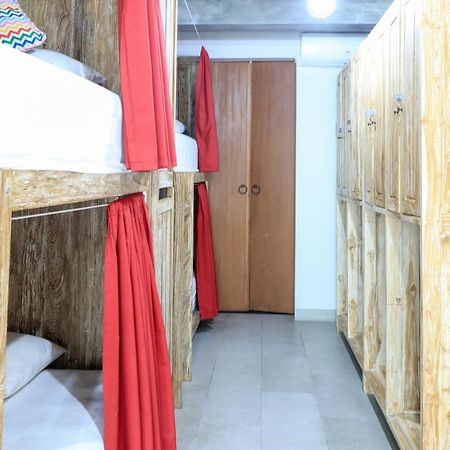 Base Guest House Canggu Eksteriør bilde