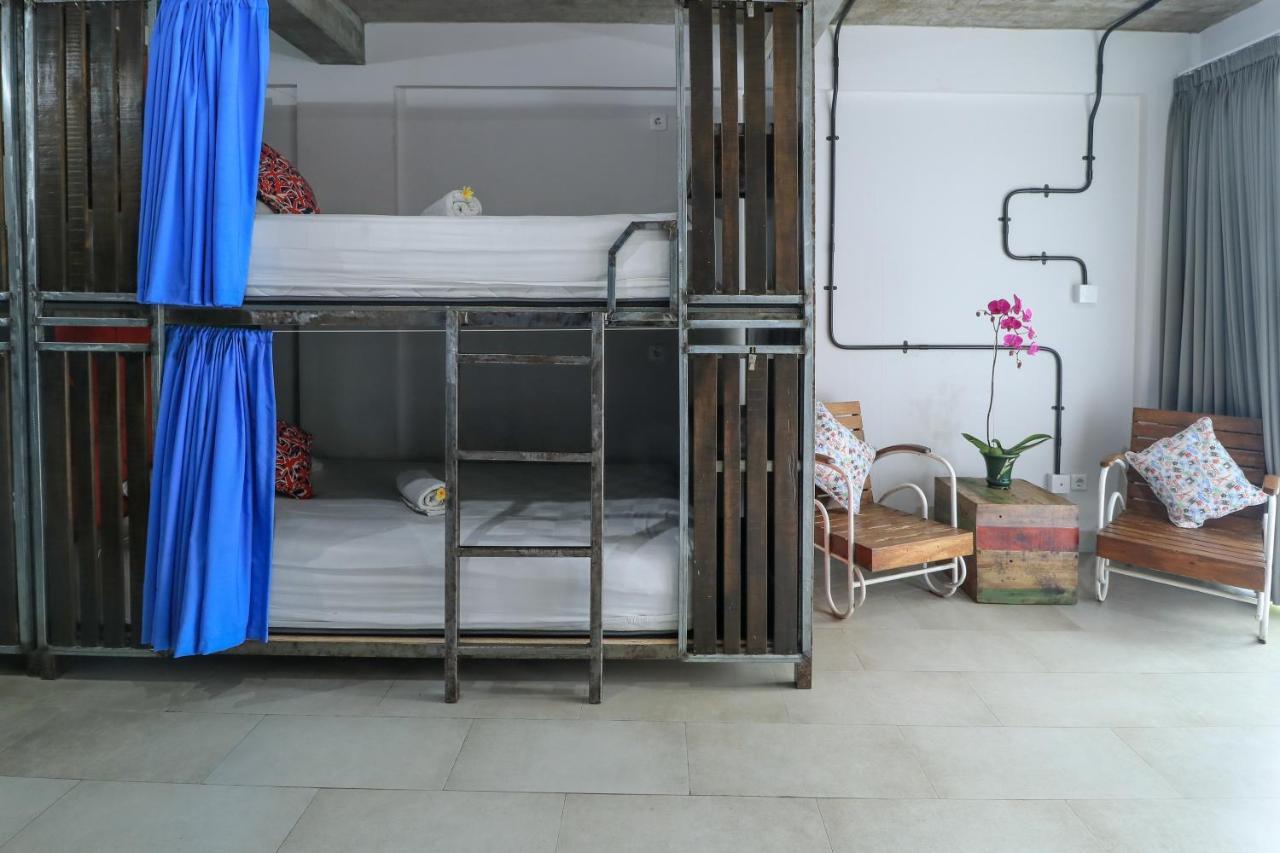 Base Guest House Canggu Eksteriør bilde
