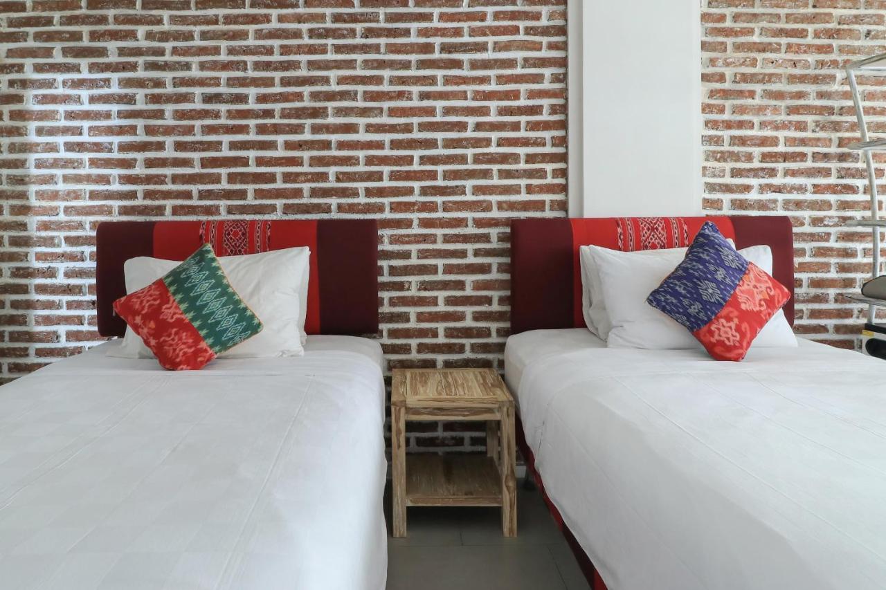 Base Guest House Canggu Eksteriør bilde